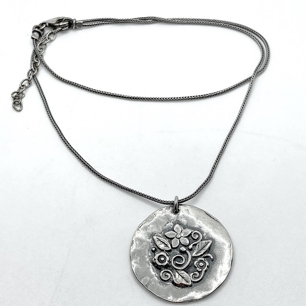 STERLING Didae Affixed Floral Disc Coin Pendant w Chain 20” + 1.2” N01995